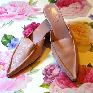 ST. JOHN'S BAY Soft Pink Pebble Leather Mules